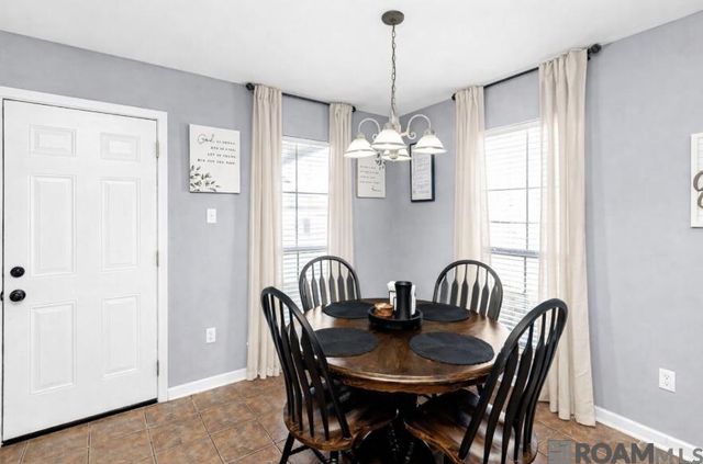 36001 Portsmouth Dr, Denham Springs, LA 70706