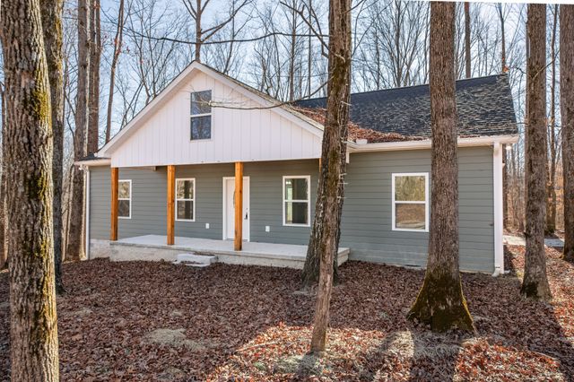 32 Periwinkle Path, Leoma, TN 38468