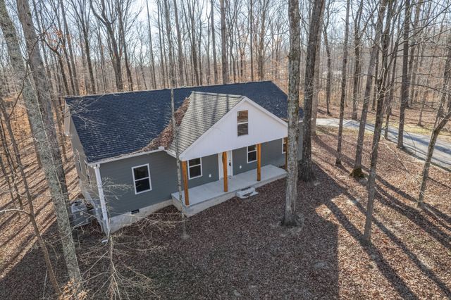 32 Periwinkle Path, Leoma, TN 38468