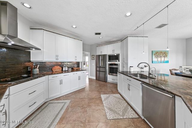 2366 PINE ISLAND Court, Jacksonville, FL 32224