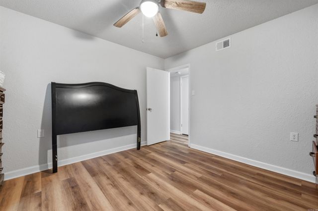 109 Jason Street, England, AR 72046