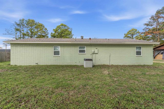 109 Jason Street, England, AR 72046