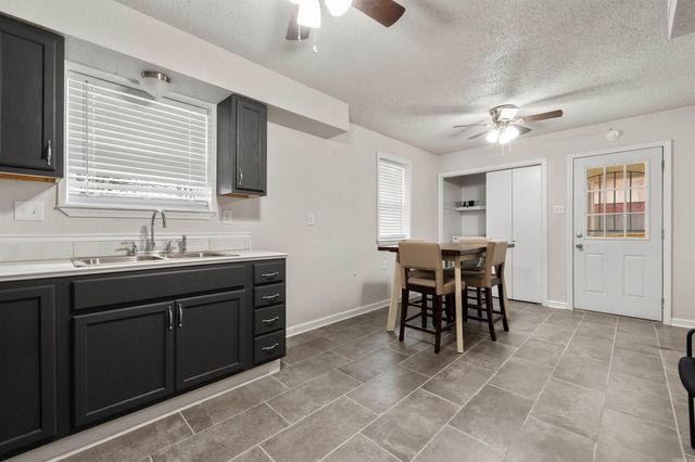 109 Jason Street, England, AR 72046