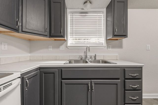 109 Jason Street, England, AR 72046