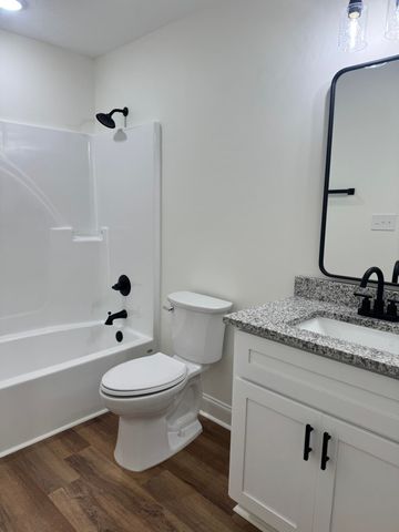 403 N George St., Petal, MS 39465