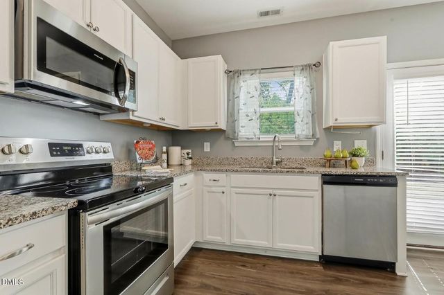 119 S Rose Hill Drive, Clayton, NC 27520