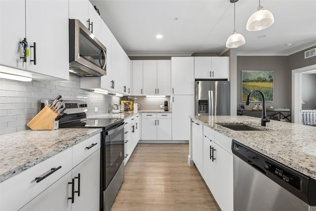 3517 Windhaven Parkway 2204, Lewisville, TX 75056
