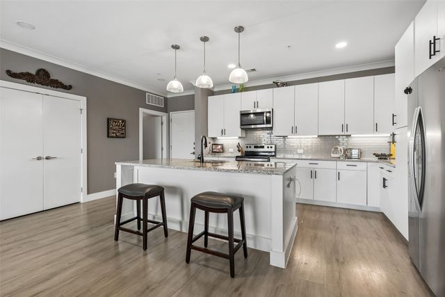 3517 Windhaven Parkway 2204, Lewisville, TX 75056