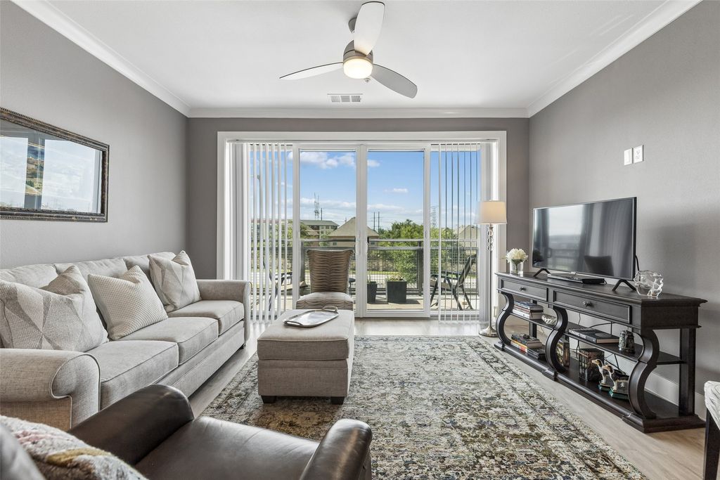 3517 Windhaven Parkway 2204, Lewisville, TX 75056