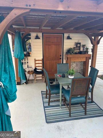 96 Live Oak Circle, Aragon, GA 30104
