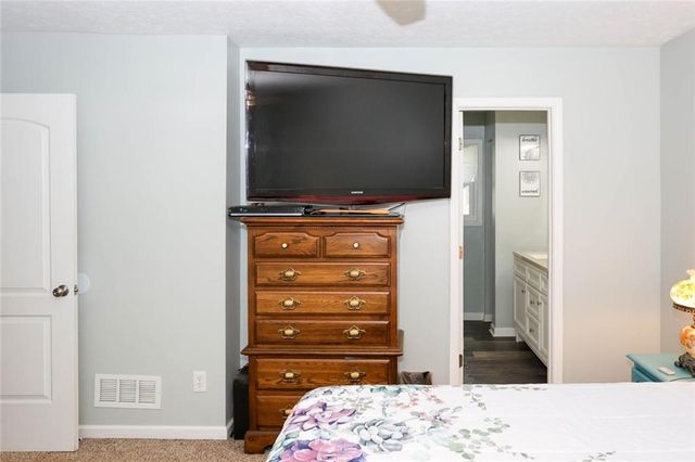 3710 Rambling Woods Drive, Loganville, GA 30052