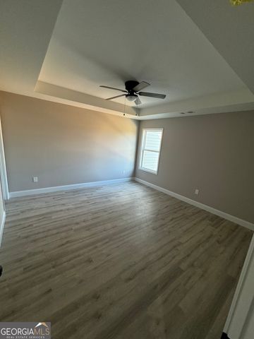 262 Beau Claire Circle, Byron, GA 31008