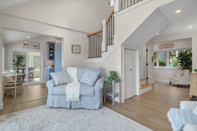 2 Fox Street, Windham, NH 03087