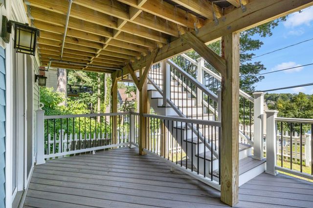 2 Fox Street, Windham, NH 03087
