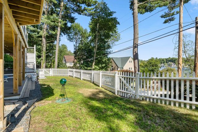 2 Fox Street, Windham, NH 03087