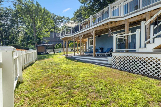 2 Fox Street, Windham, NH 03087