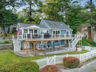 2 Fox Street, Windham, NH 03087