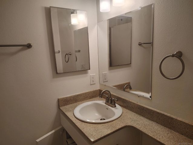 12112 Wilsey Way, Poway, CA 92064