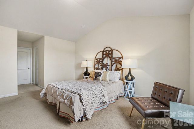 6004 Loy Court, Charlotte, NC 28214