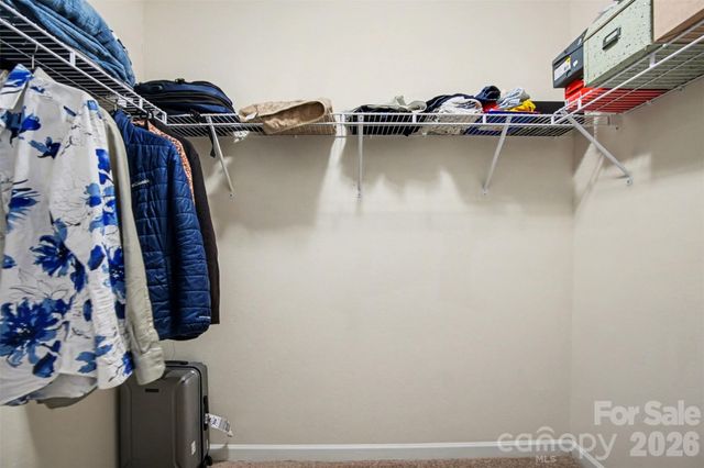 6004 Loy Court, Charlotte, NC 28214