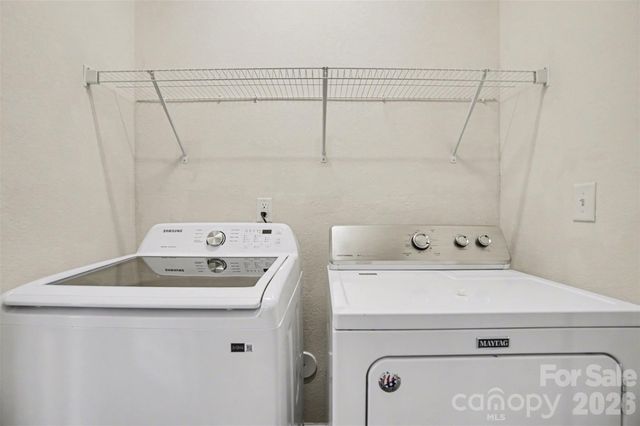 6004 Loy Court, Charlotte, NC 28214