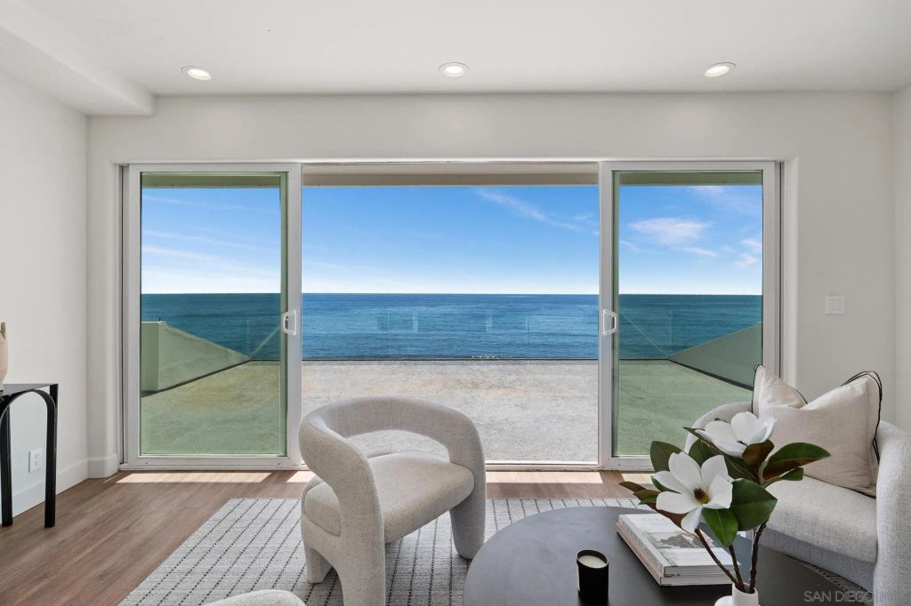 Image 11 of property listing at 5366 Calumet Ave, La Jolla, CA 92037