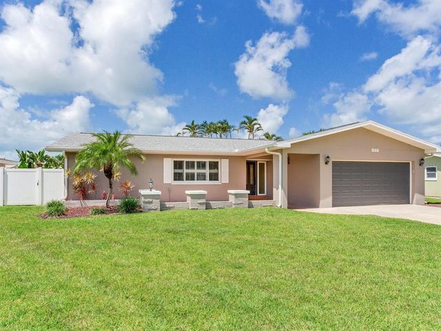 5470 BAYSHORE DRIVE, Seminole, FL 33772