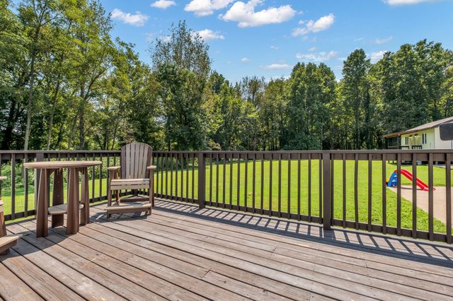 317 Jack Porter Rd, Lafayette, TN 37083