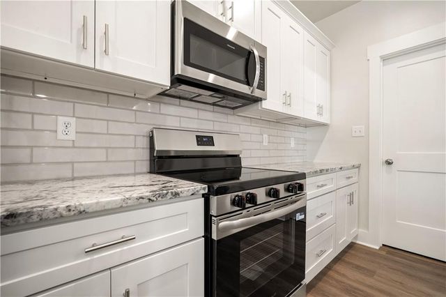 7069 Country Oaks Drive, Irvington, AL 36544