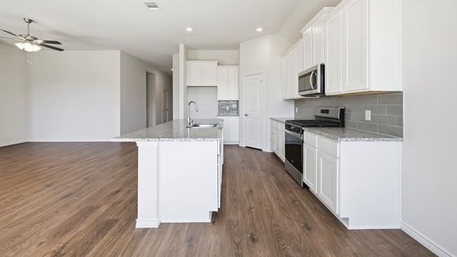 4175 Waldron Trail, Forney, TX 75126