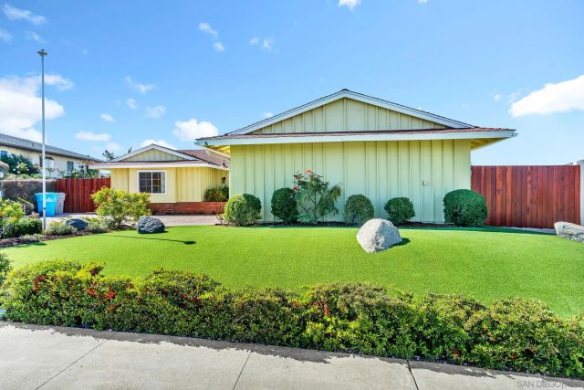16640 San Salvador Road, San Diego, CA 92128
