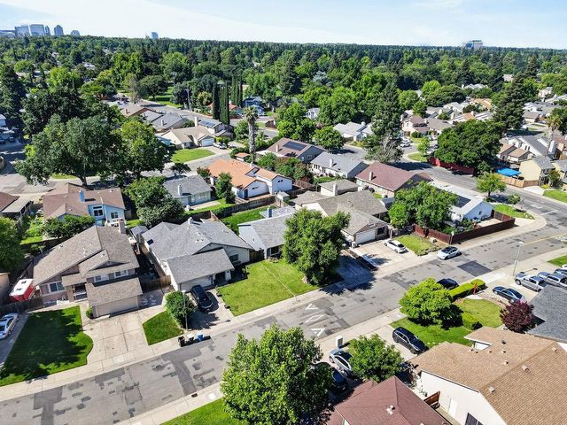 2915 Wiese Way, Sacramento, CA 95833