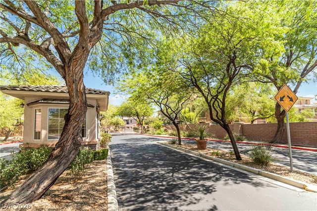 10013 Sable Point Street, Las Vegas, NV 89178