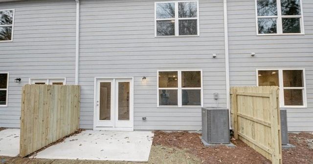 3180 Delancy Street, Decatur, GA 30035