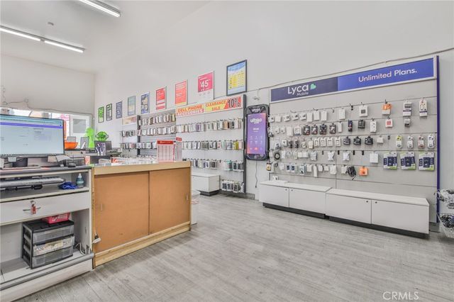 5135 Avalon, Los Angeles, CA 90011