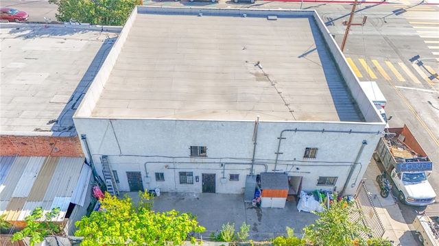 5135 Avalon, Los Angeles, CA 90011