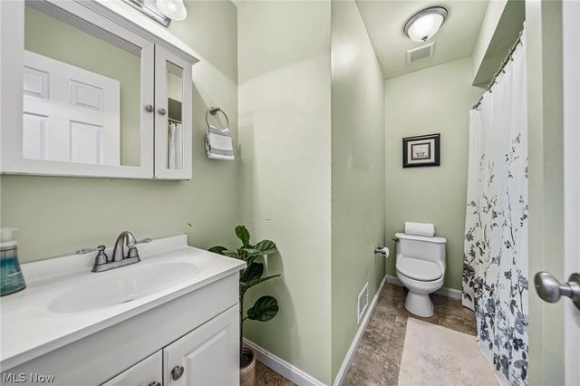 14133 Kathleen Drive, Brook Park, OH 44142