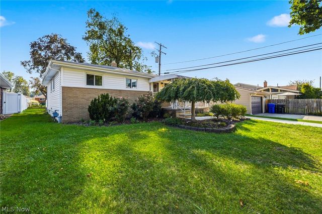 14133 Kathleen Drive, Brook Park, OH 44142