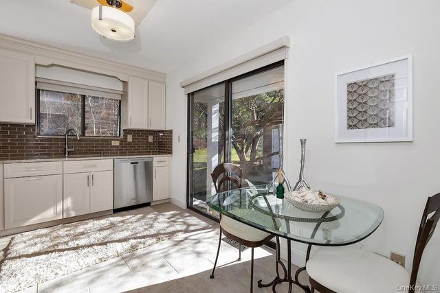 103 Rambling Brook Road, Chappaqua, NY 10514