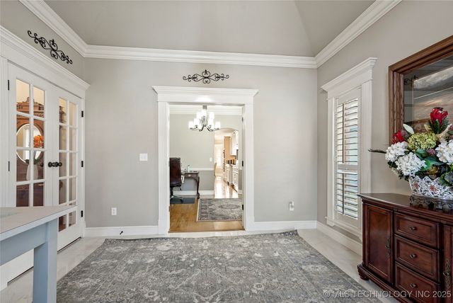 913 E Shreveport Street, Broken Arrow, OK 74011