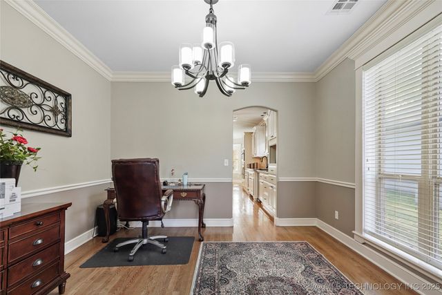 913 E Shreveport Street, Broken Arrow, OK 74011