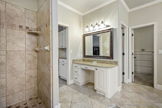 913 E Shreveport Street, Broken Arrow, OK 74011