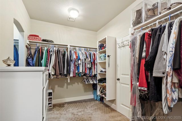 913 E Shreveport Street, Broken Arrow, OK 74011