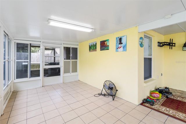 1622 HULETT DRIVE, Brandon, FL 33511