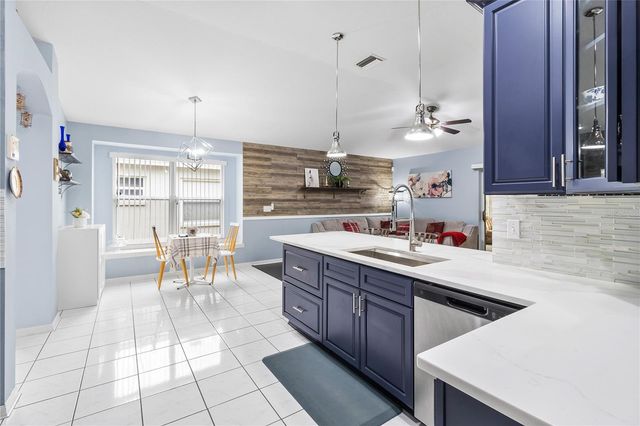 1622 HULETT DRIVE, Brandon, FL 33511