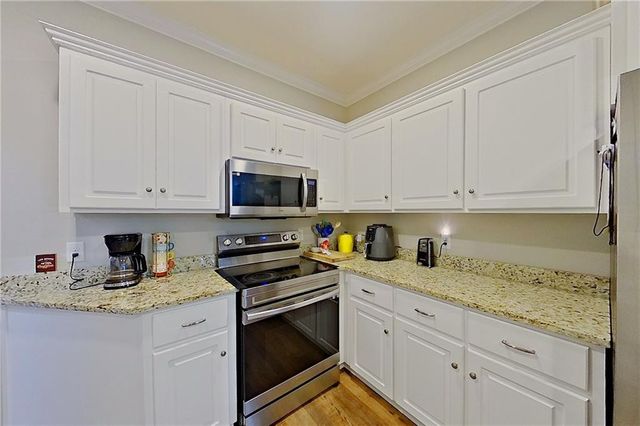 6714 Mamies Drive, Blackshear, GA 31516