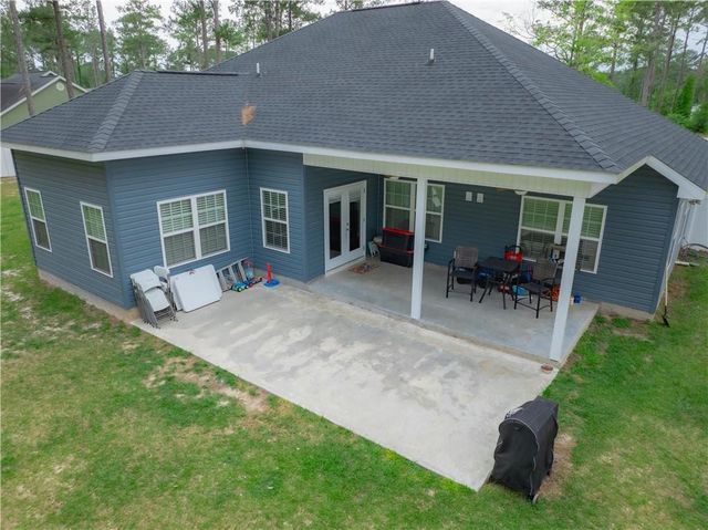 6714 Mamies Drive, Blackshear, GA 31516
