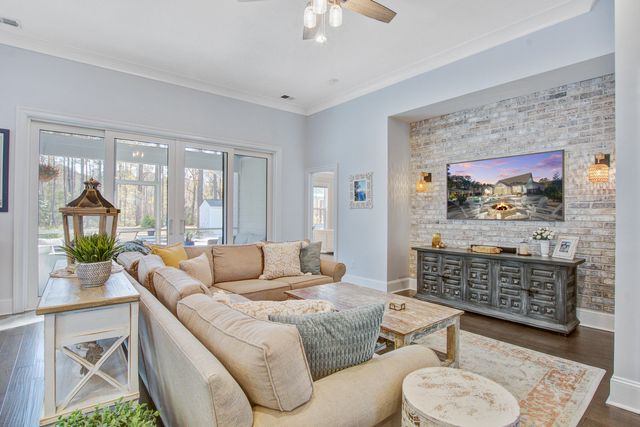 421 Bowstring Drive, Huger, SC 29450