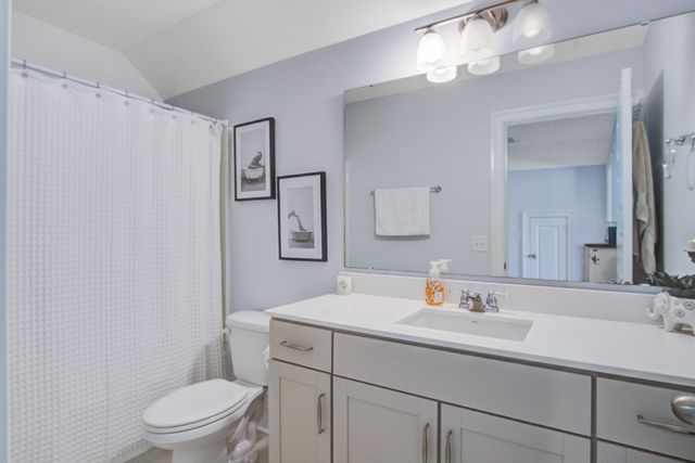 421 Bowstring Drive, Huger, SC 29450