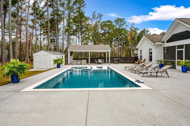 421 Bowstring Drive, Huger, SC 29450